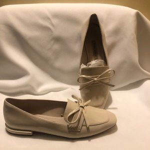 Zara Basic Ivory Leather Ballet Flats